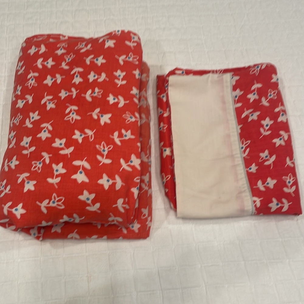 Vintage Martex no iron Presslin 303 twin sheet pillowcase floral red white blue